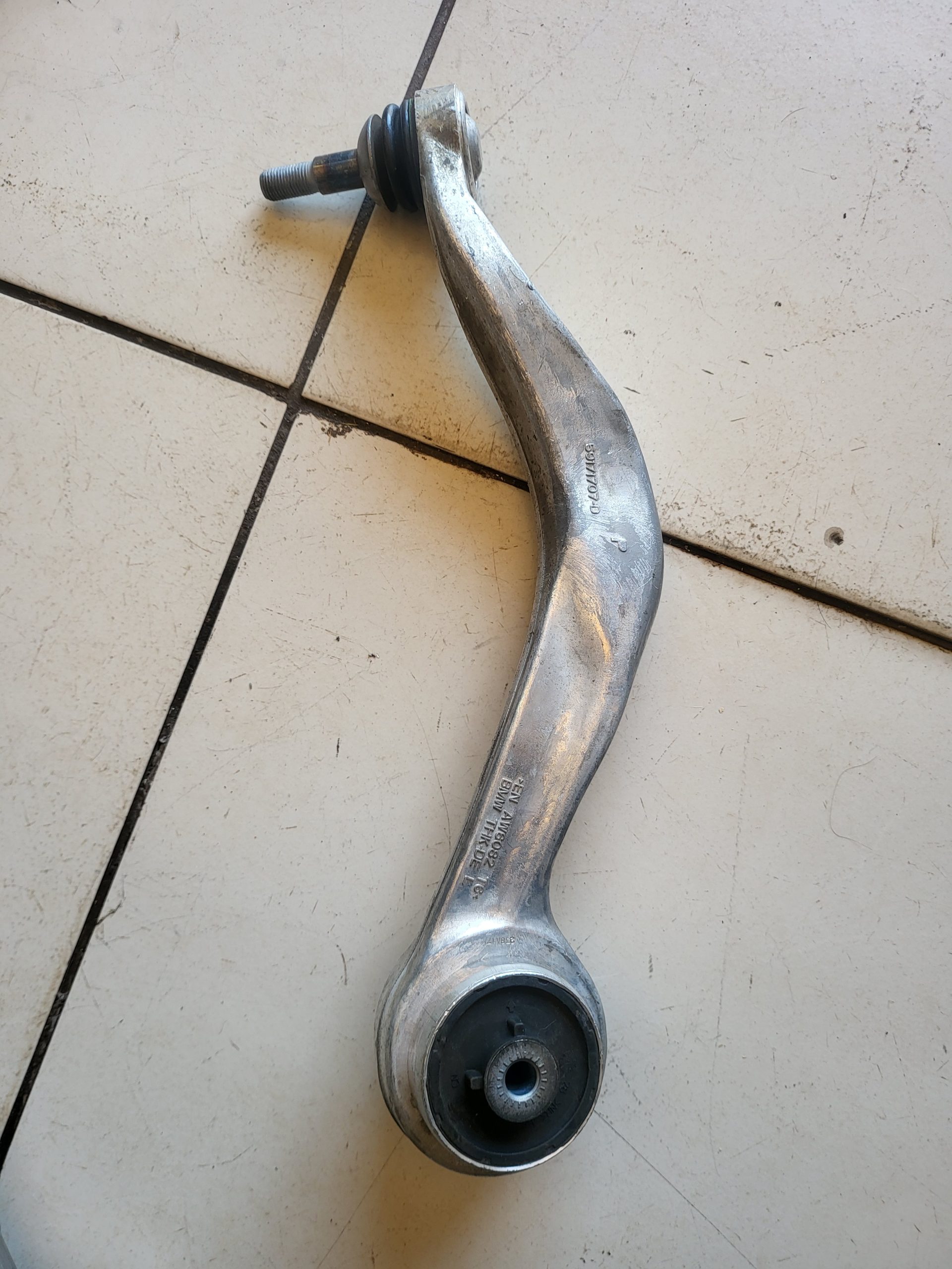 BMW G20 G21 G22 front left tension strut control arm 31106894667