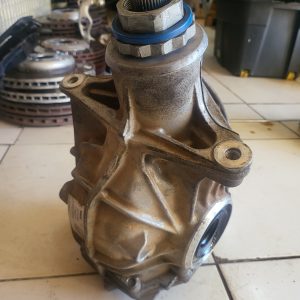 BMW G22 G26 rear differential 2.93 OEM used part 9425858 33109425858