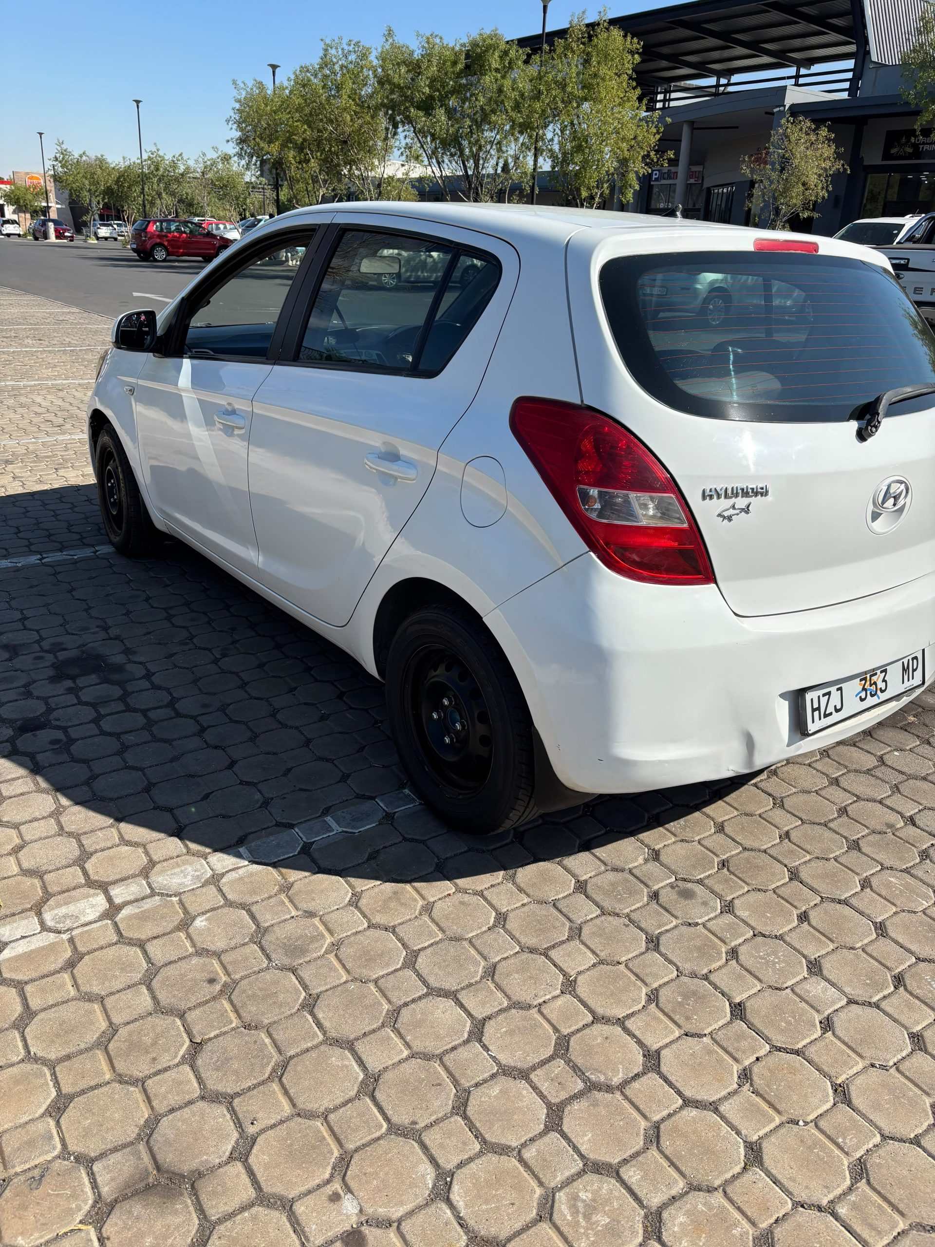2011 Hyundai i20 1.4 Manual PB G4FA petrol