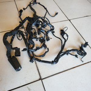 Mercedes-Benz C180 CGI M271.820 engine wiring harness A2711506833 W204 2011