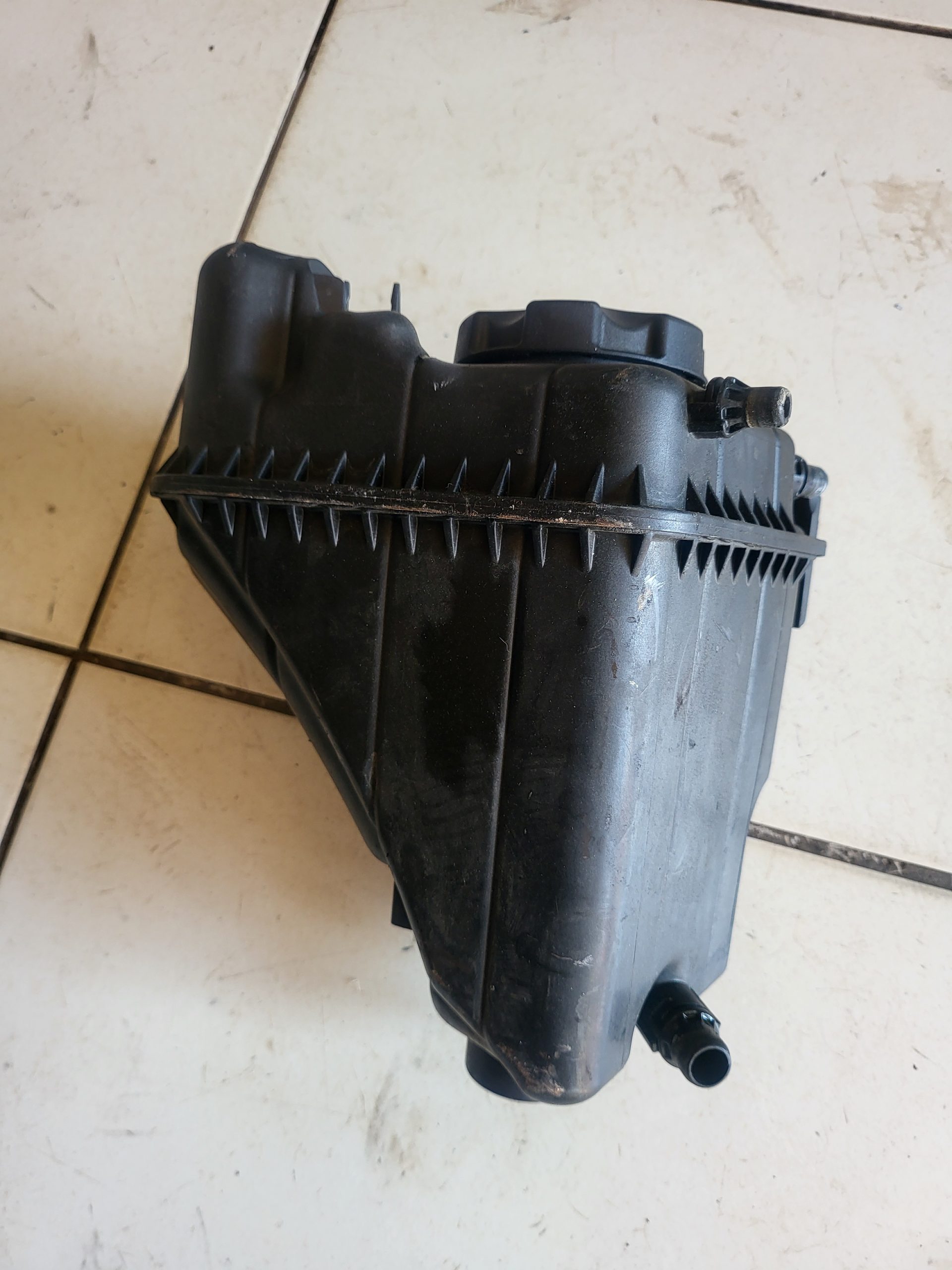 BMW coolant expansion tank 17138677649