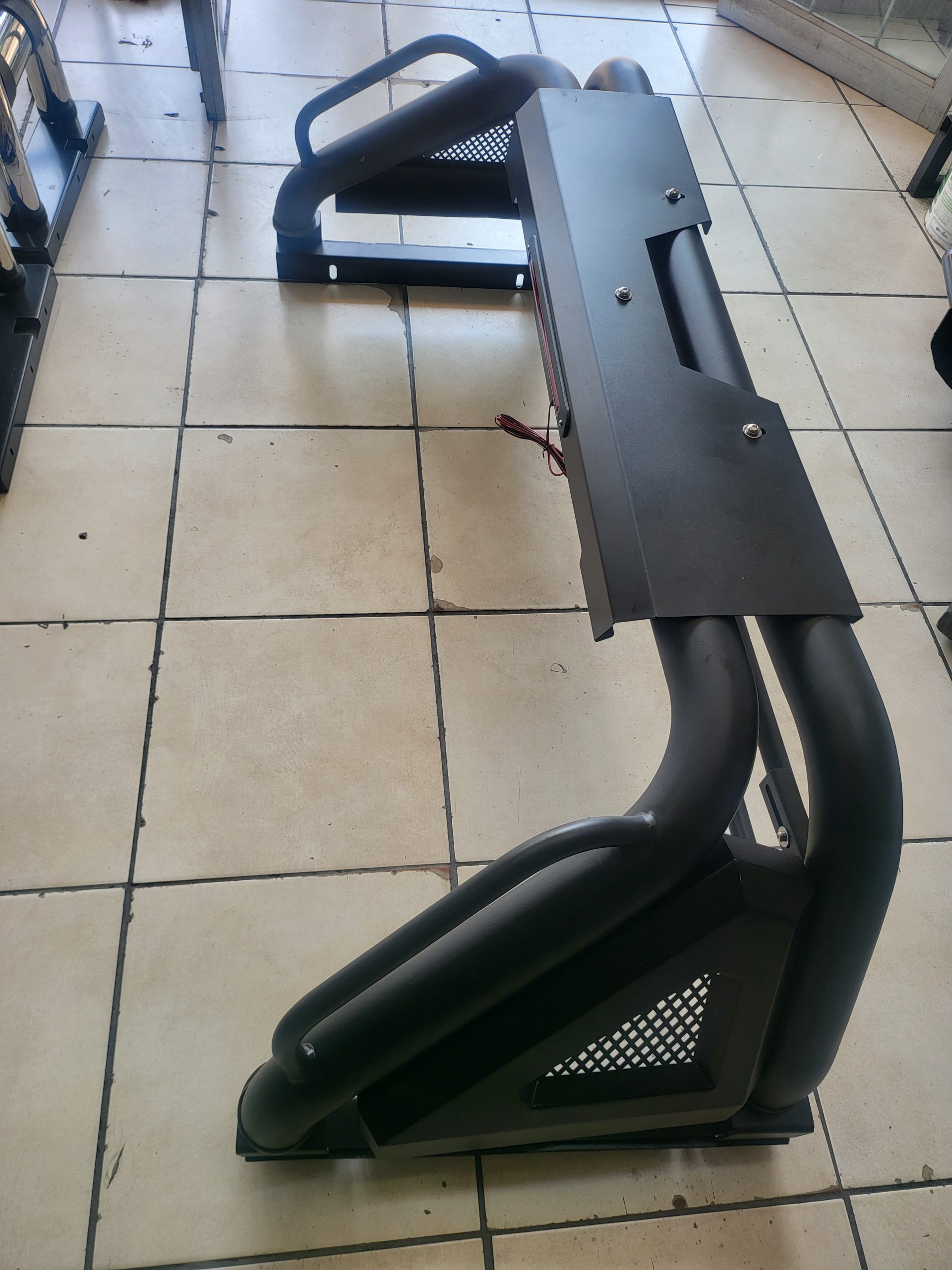 Universal black roll bar for pickup bakkie load bin