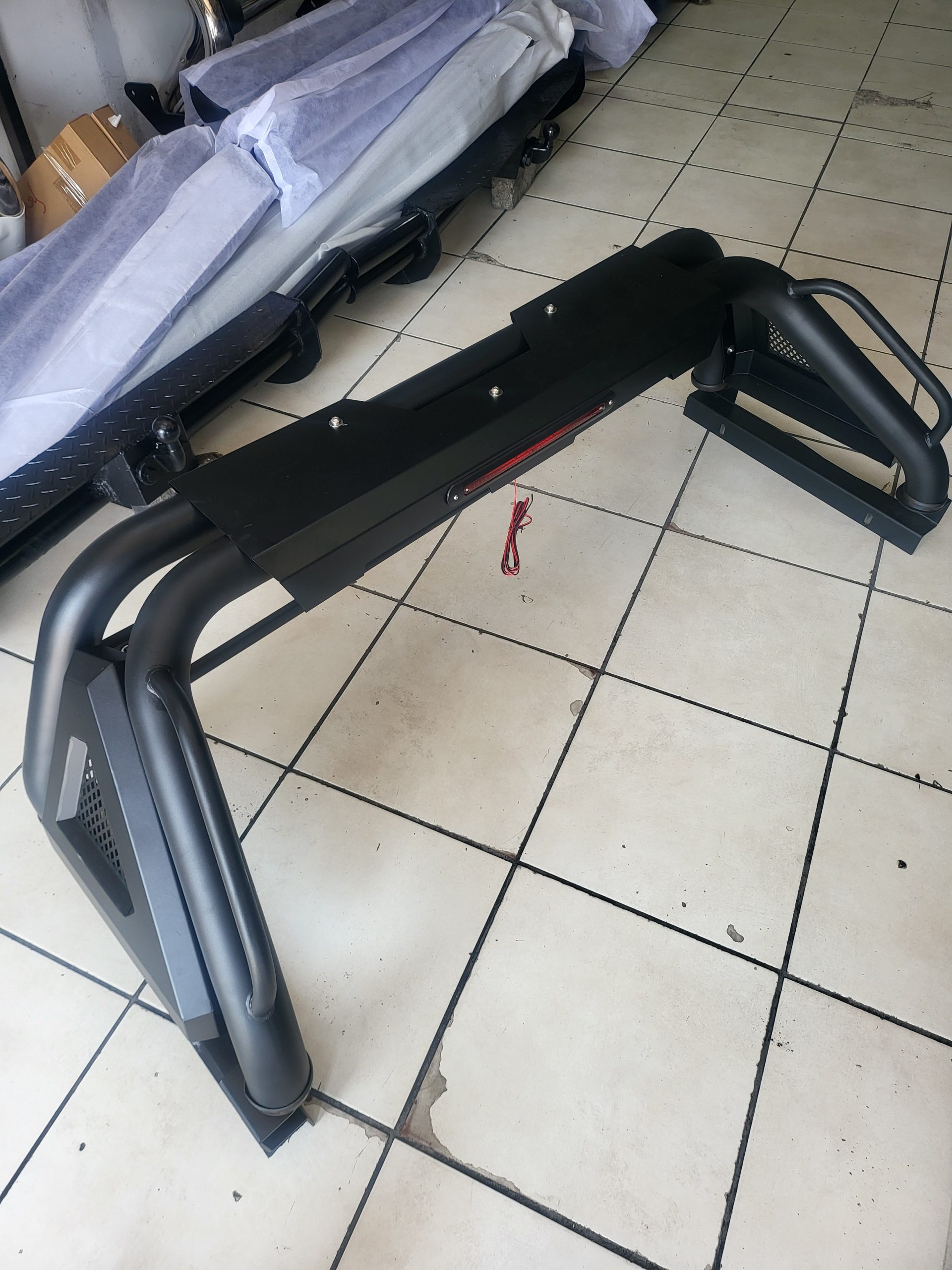 Universal black roll bar for pickup bakkie load bin