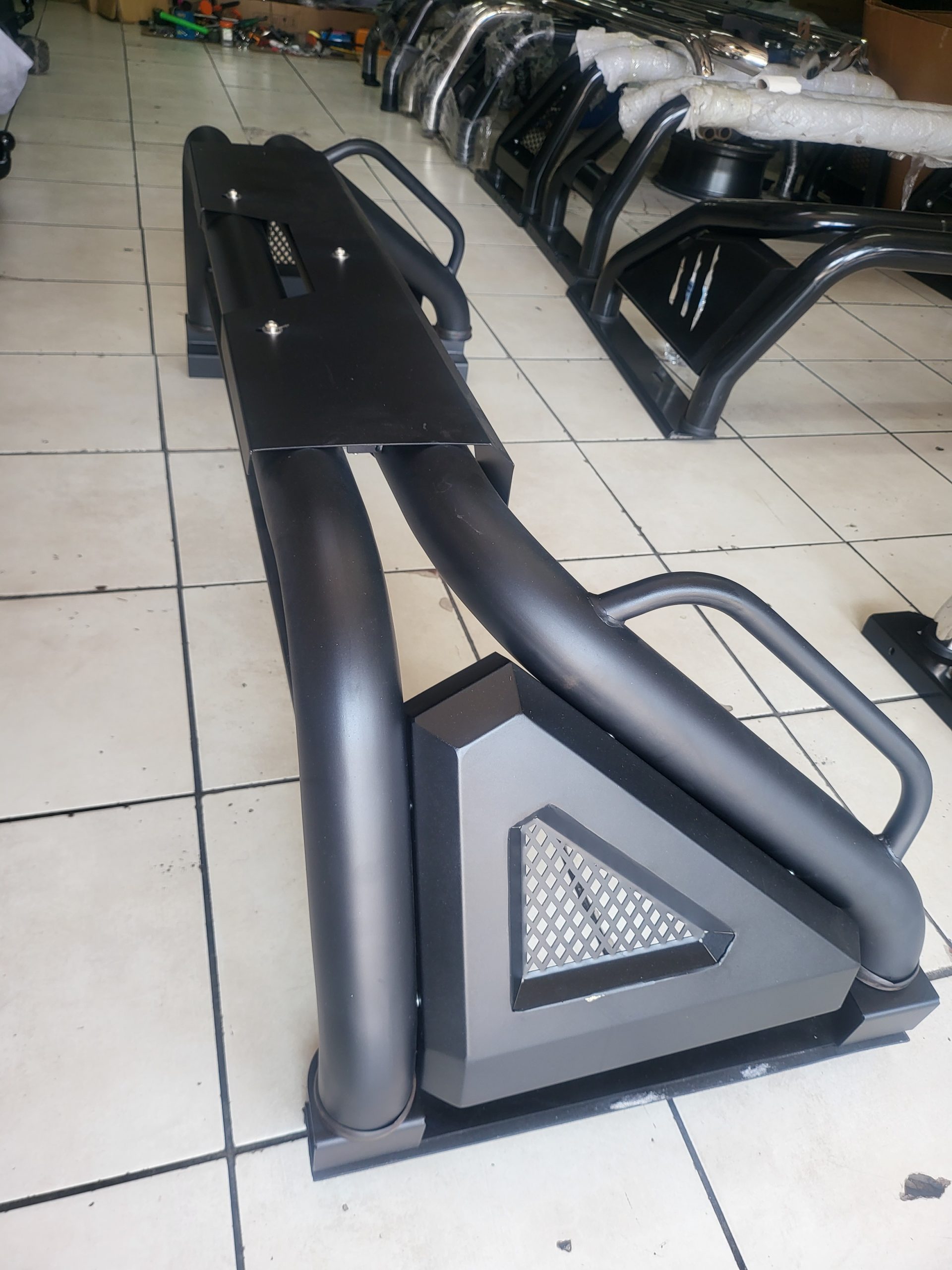 Universal black roll bar for pickup bakkie load bin
