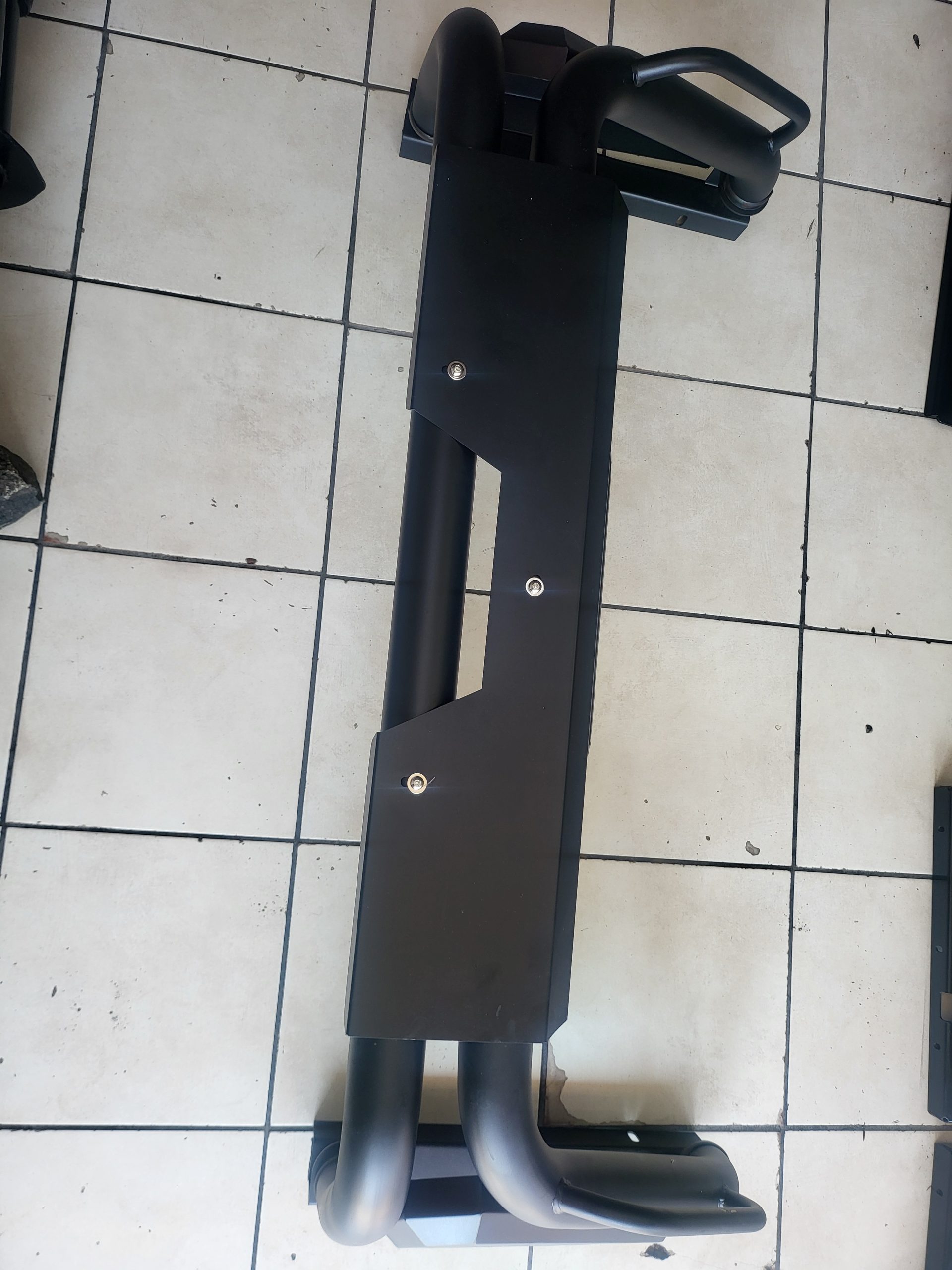 Universal black roll bar for pickup bakkie load bin