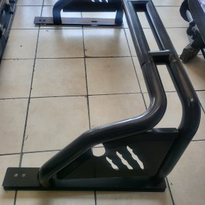Universal roll bar fitted to pickup bakkie load bin